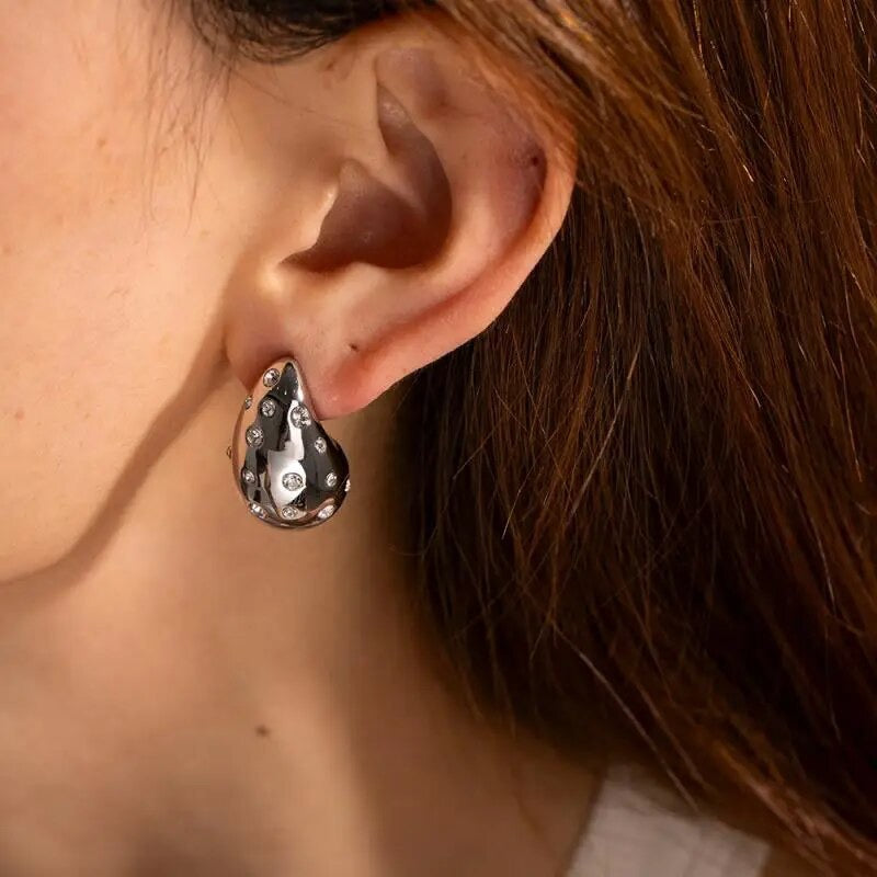 Capri Luster Studded Earrings