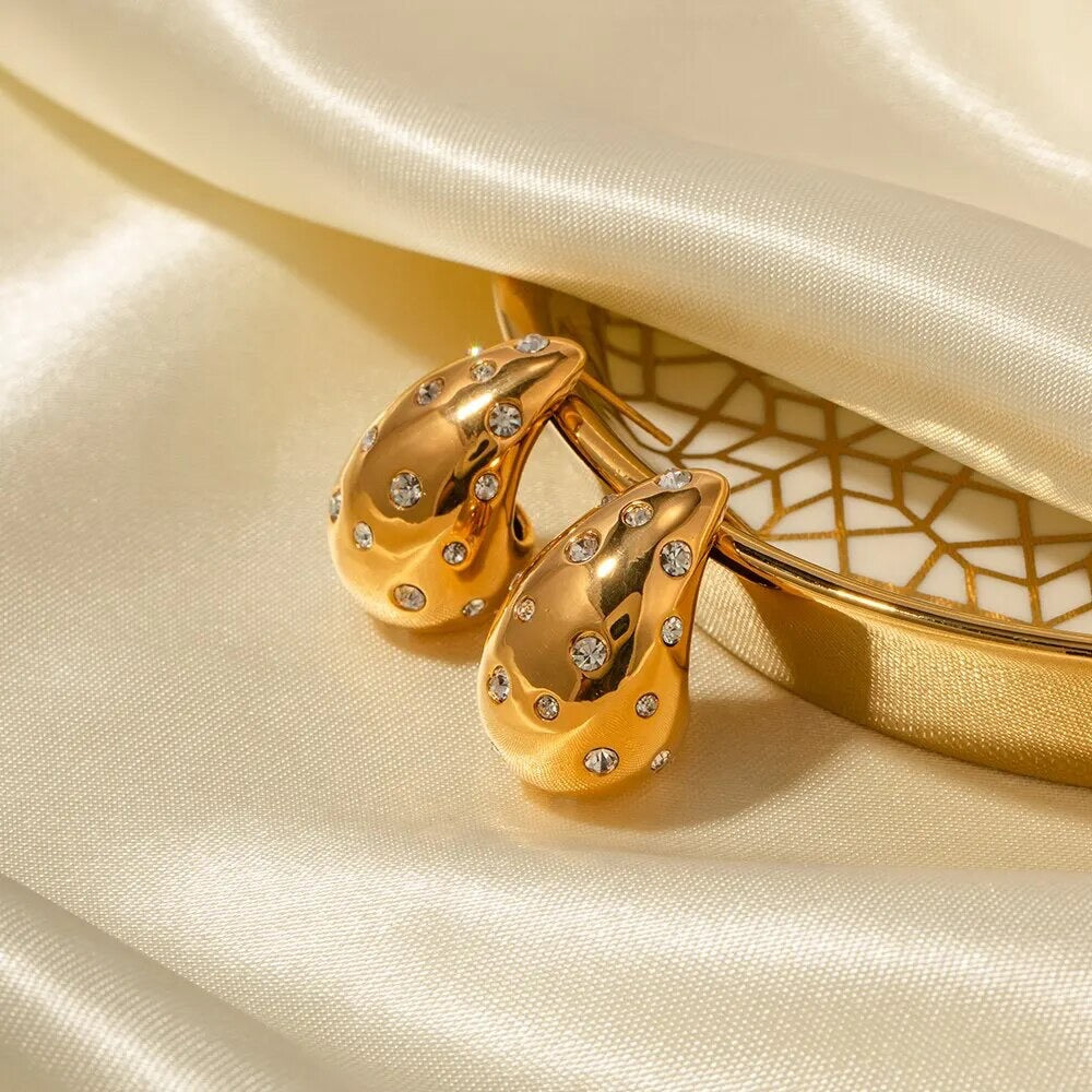 Capri Luster Studded Earrings