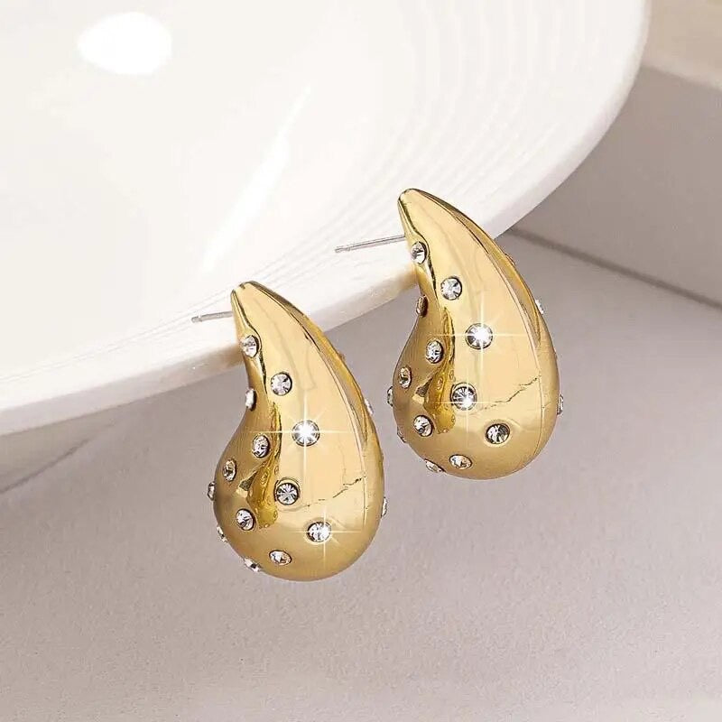 Capri Luster Studded Earrings