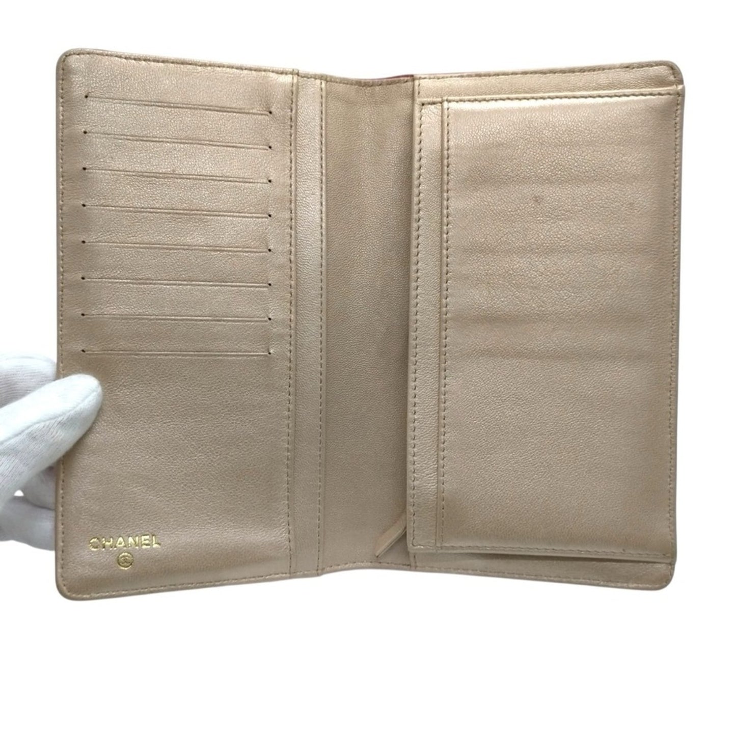 CHANEL Pink Camellia Embossed Long Bifold Leather Wallet