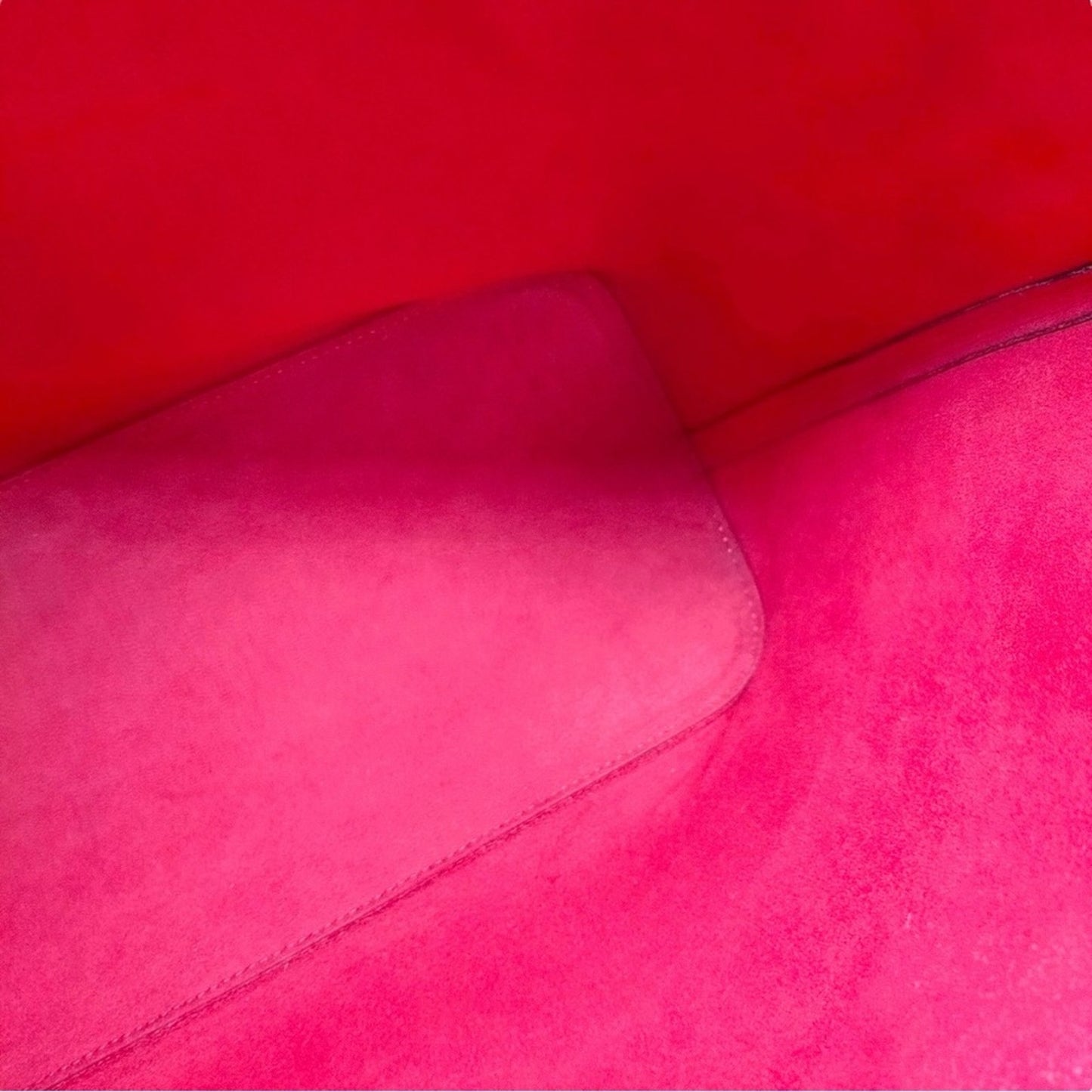 Louis Vuitton Red Epi Leather Neverfull MM Tote – Made in Spain