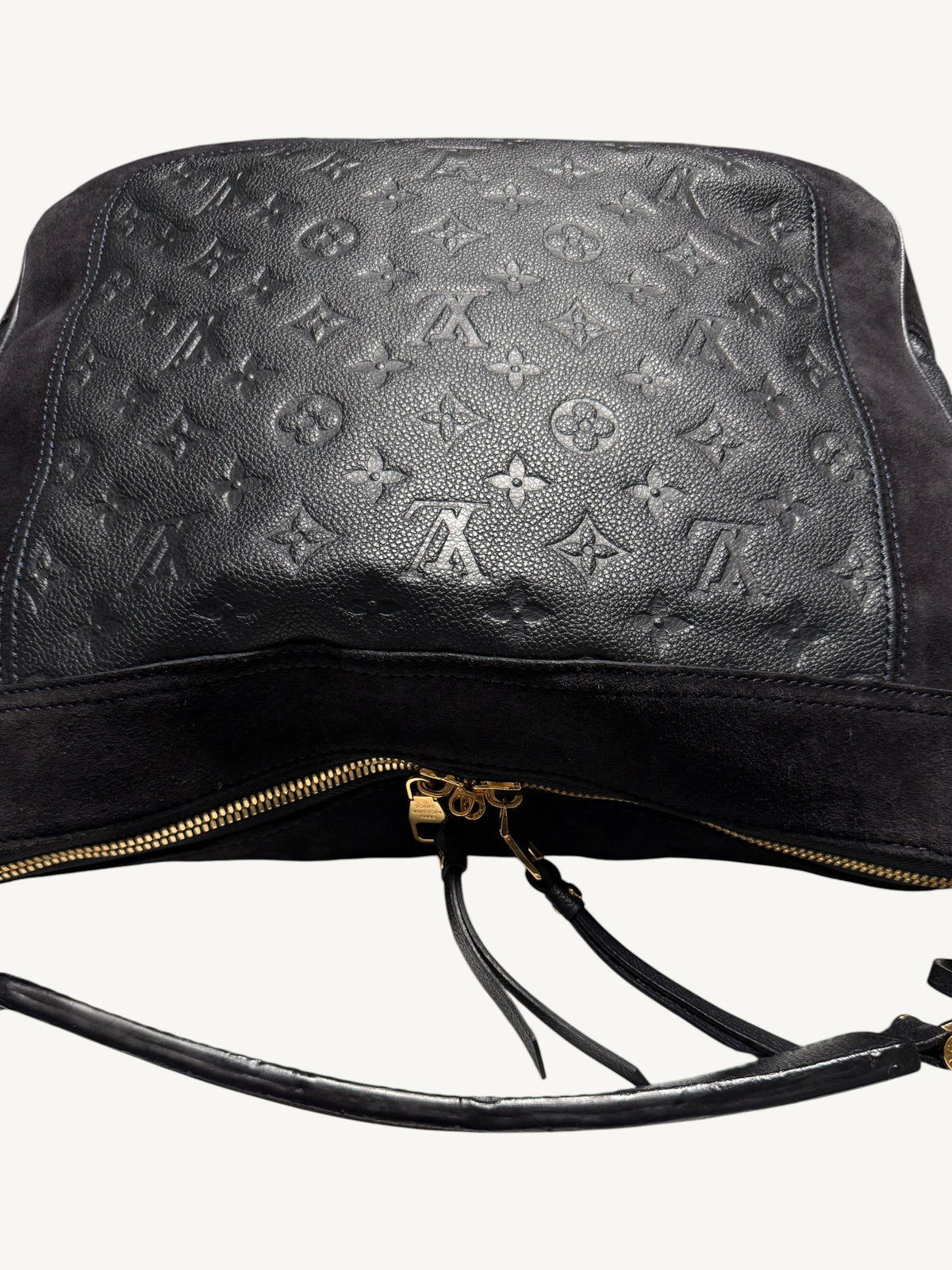 Louis Vuitton Audacieuse MM — Infini Monogram Empreinte | M40589 | 2012 | With Strap & COA