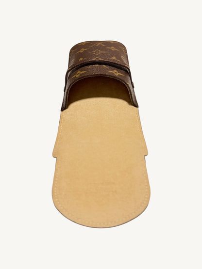 Louis Vuitton Monogram Étui Stylo Pen Case — back view showing full monogram canvas pattern | Shimmer & Shawls