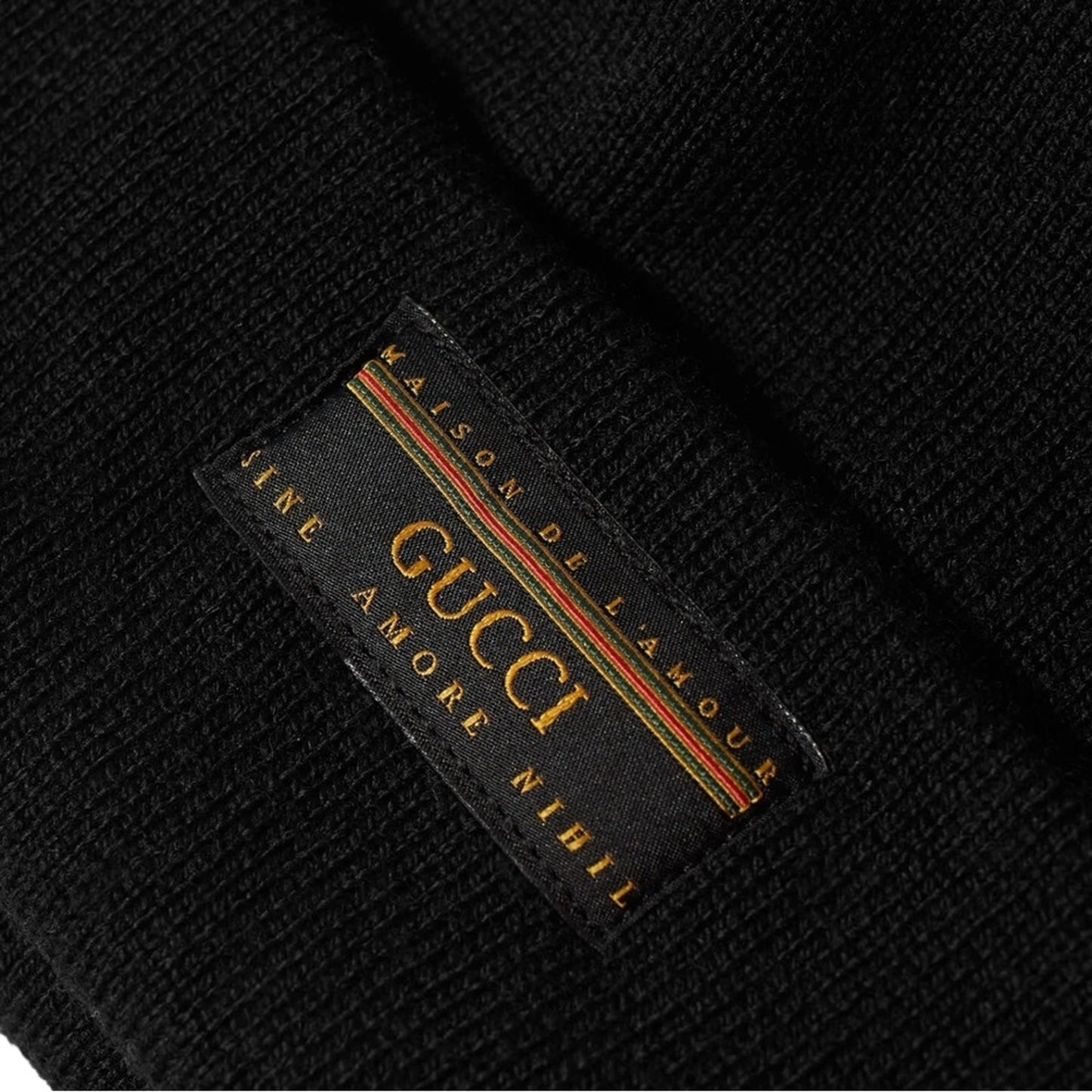 NWT Gucci Maison de l’Amour Patch Logo Black Wool Unisex Beanie Size S / 21cm