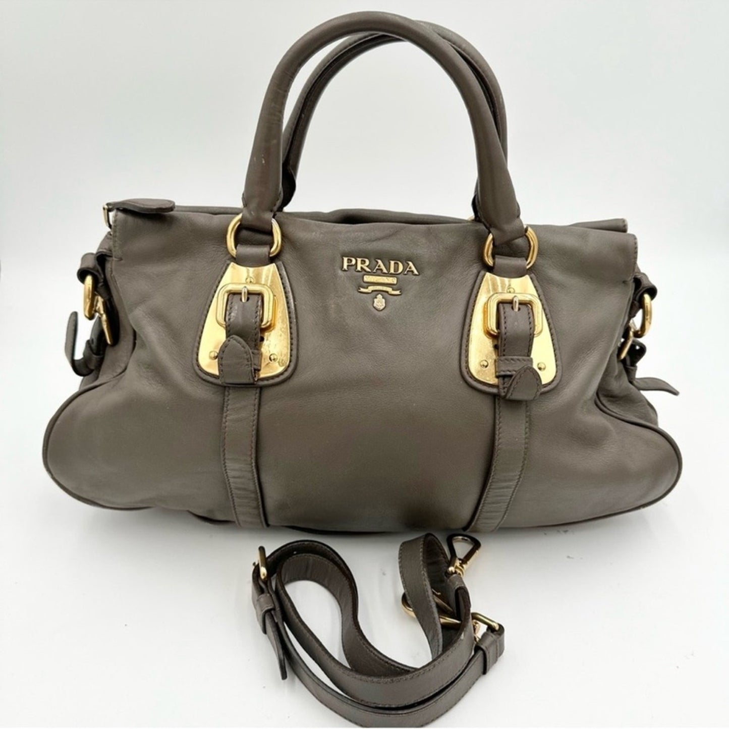 Prada Vitello Daino Leather Satchel in Elegant Taupe Gray –Timeless & Versatile