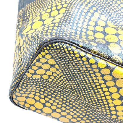 Louis Vuitton x Yayoi Kusama Limited Edition Yellow Waves Neverfull MM Tote