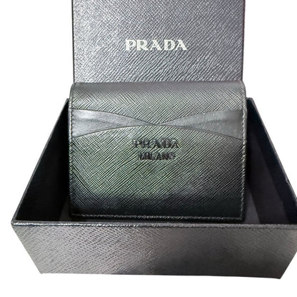 Authentic NWOT Prada Black Saffiano Leather Monochrome Compact Wallet w/ Box