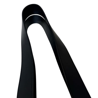 Gucci Black GG Canvas Crossbody Bag Unisex Italian Classic Silver Hardware