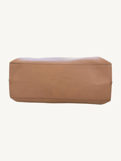 Gucci Large Bamboo Daily 2Way Top Handle Crossbody Bag — Camel Grained Calfskin | Frida Giannini Era Style 370830