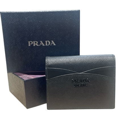 Authentic NWOT Prada Black Saffiano Leather Monochrome Compact Wallet w/ Box
