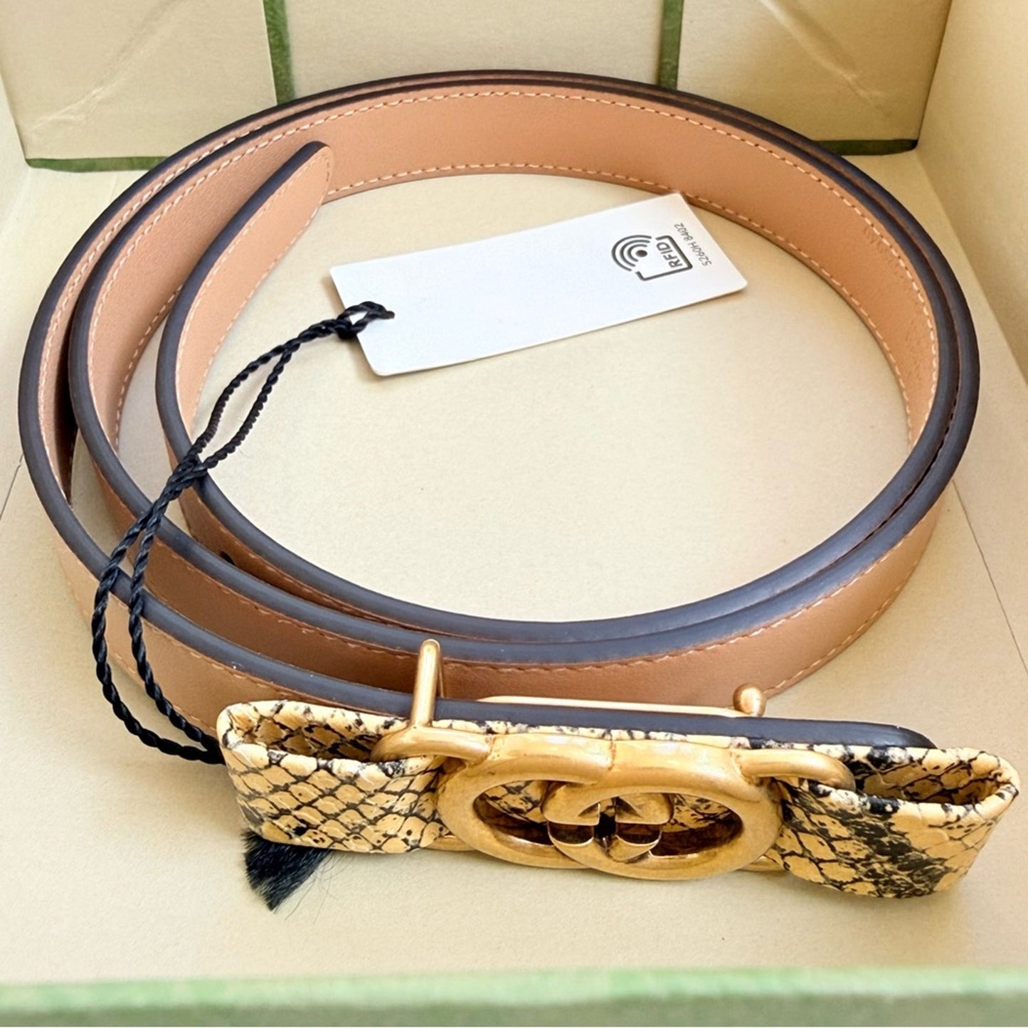 NWT & Box Gucci Beige Leather Belt with Python-Wrapped Interlocking G Buckle