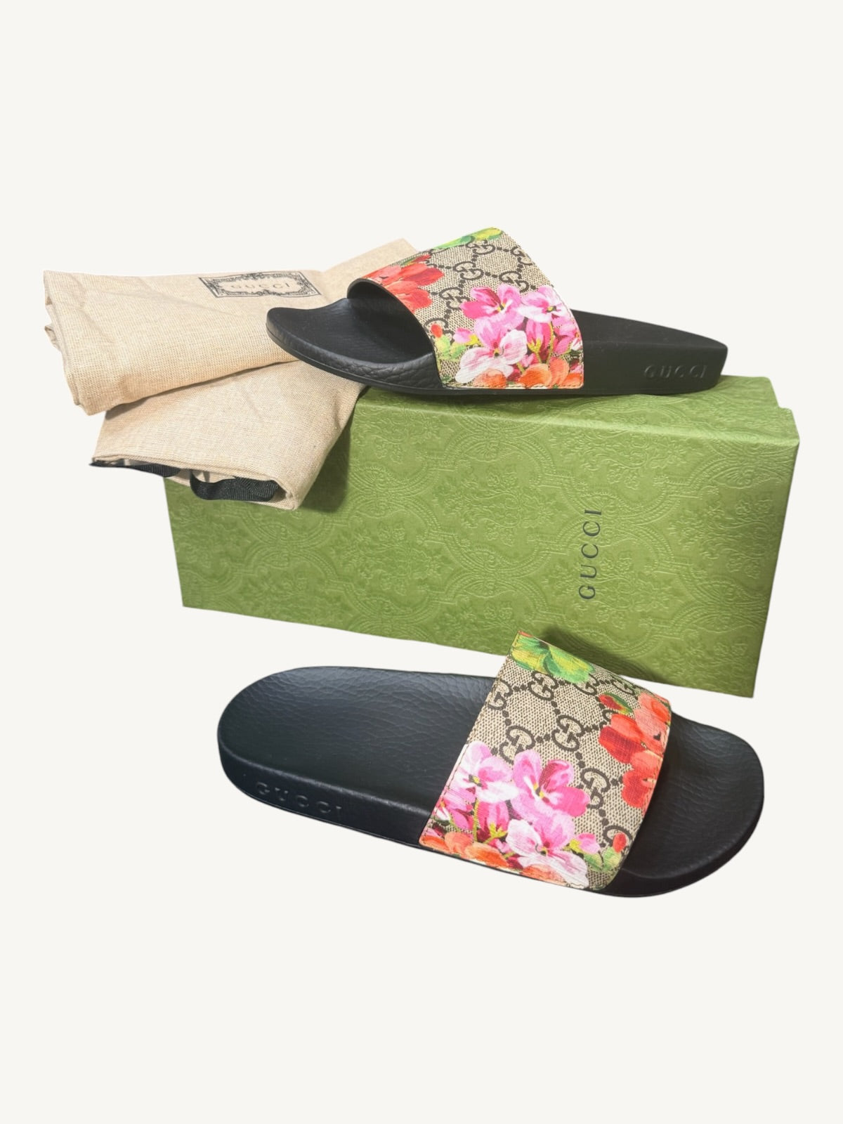Gucci GG Blooms Pursuit Slide Sandals — Size 36 — New in Box