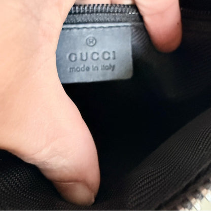 Gucci Black GG Canvas Crossbody Bag Unisex Italian Classic Silver Hardware