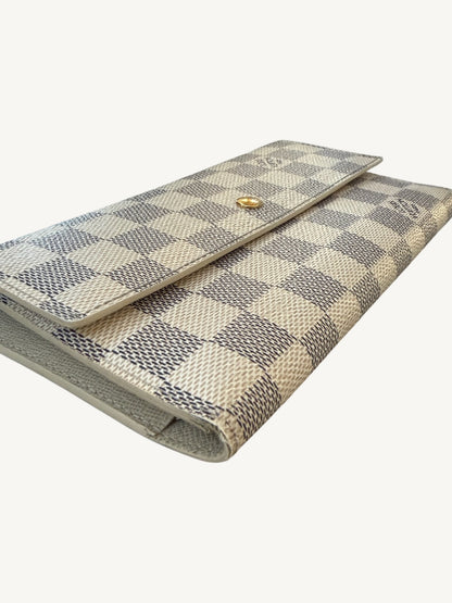 Louis Vuitton Damier Azur Portefeuille International Long Wallet — Cream — Excellent Pre-Owned