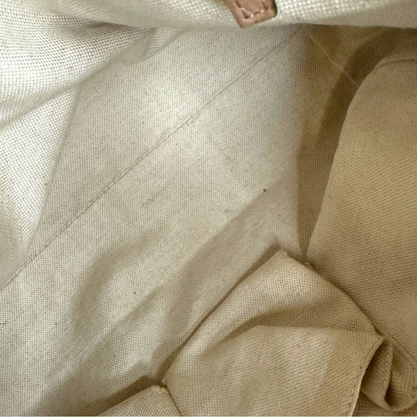 Gucci Pebbled Calfskin Medium Bella Hobo - Cuir (Tan)