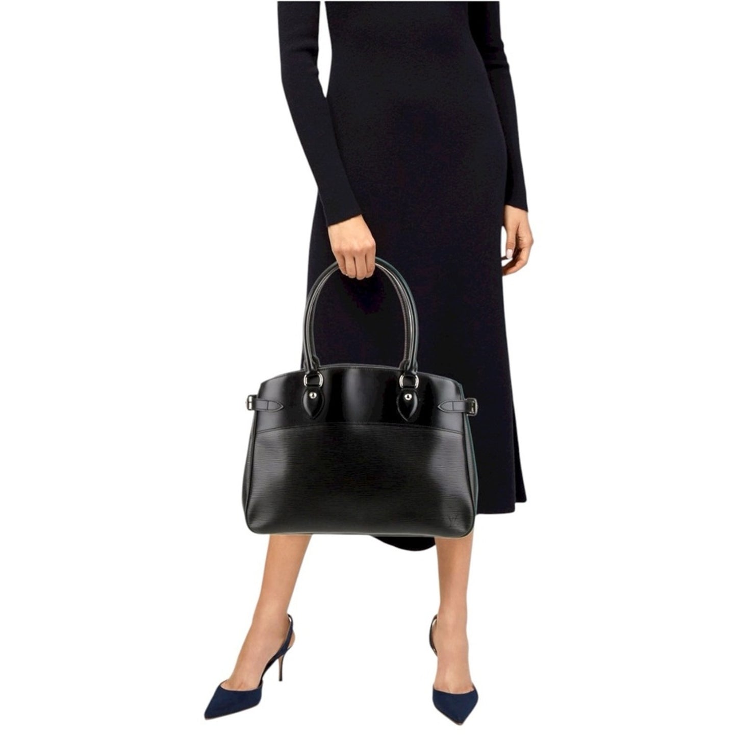 Louis Vuitton Passy PM Black Epi Leather Handbag  Authentic Excellent Condition