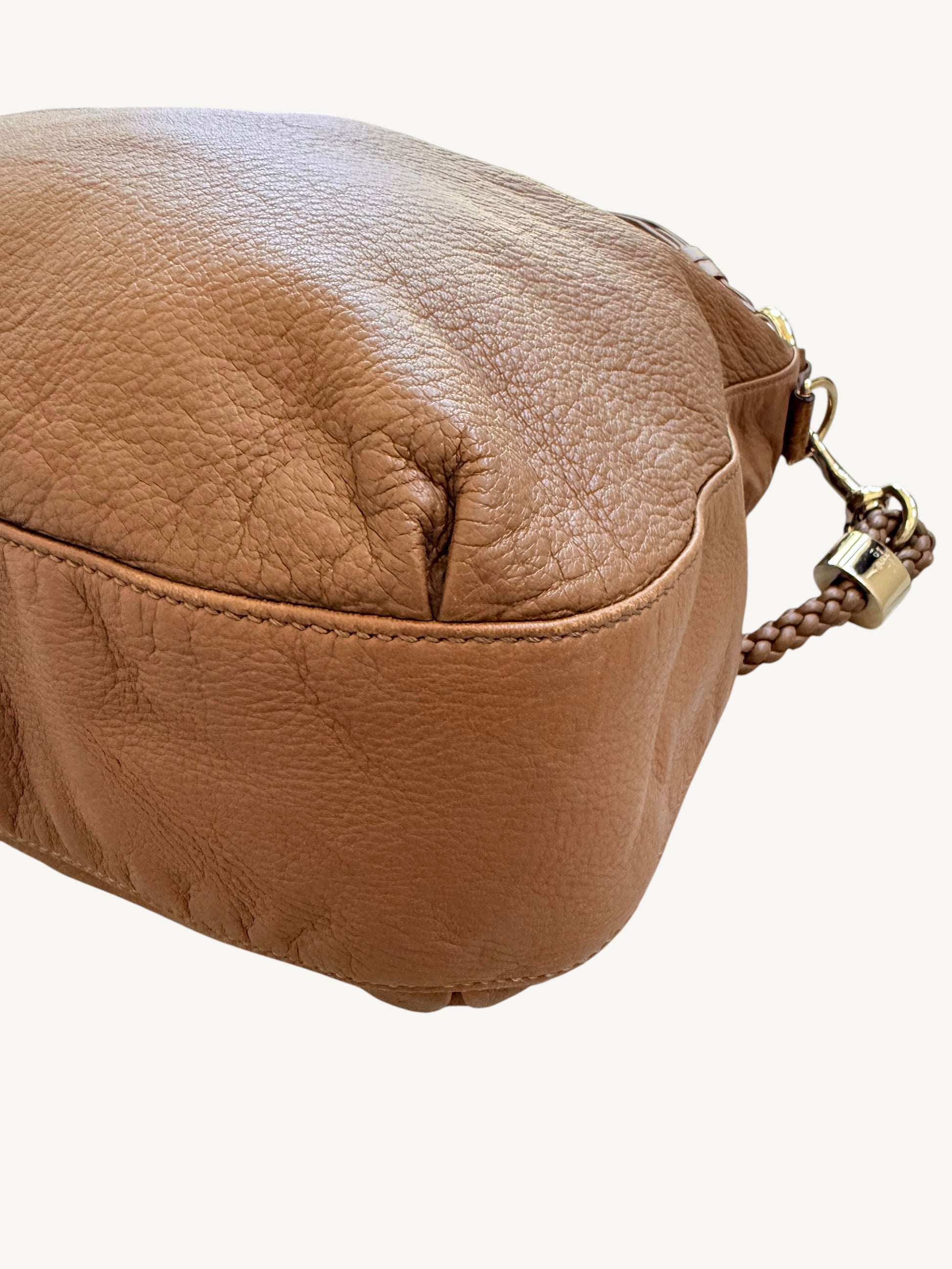 Gucci G Wave Large Hobo — Gucci crest jacquard lining close-up | Shimmer & Shawls