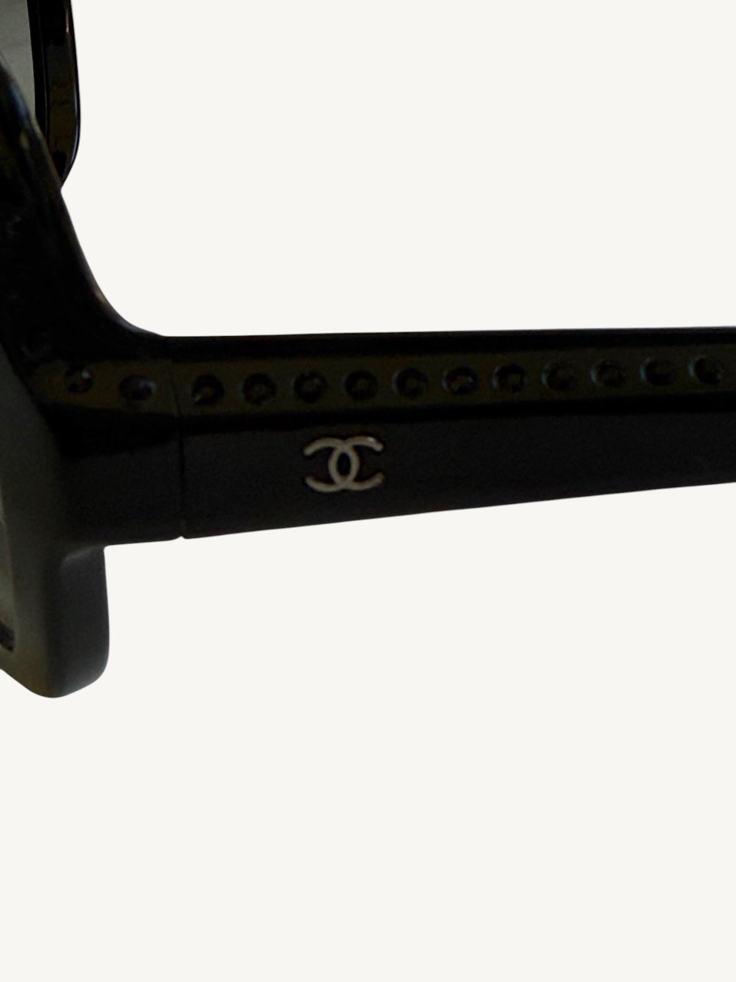 Chanel 40941 Crystal-Embellished Oversized Sunglasses — Black — Very Good Pre-Owned