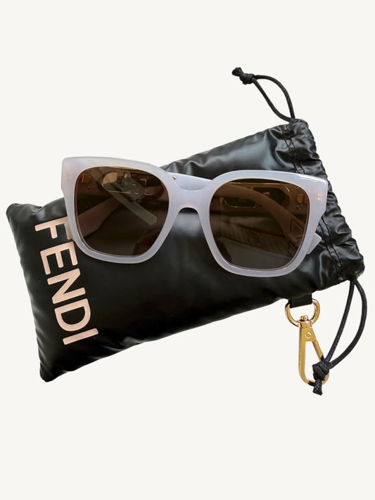 Fendi FE400631 Lavender Square Sunglasses — Gradient Brown Lenses — New
