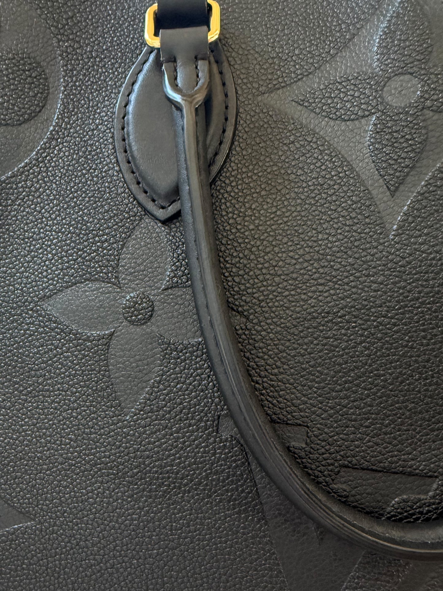 Louis Vuitton Monogram Empreinte On The Go GM — Noir — Excellent Like New