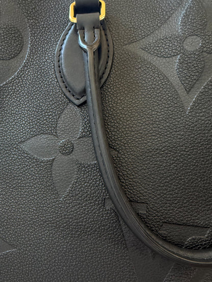 Louis Vuitton Monogram Empreinte On The Go GM — Noir — Excellent Like New