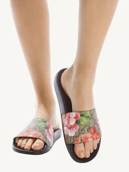 Gucci GG Blooms Pursuit Slide Sandals — Size 36 — New in Box