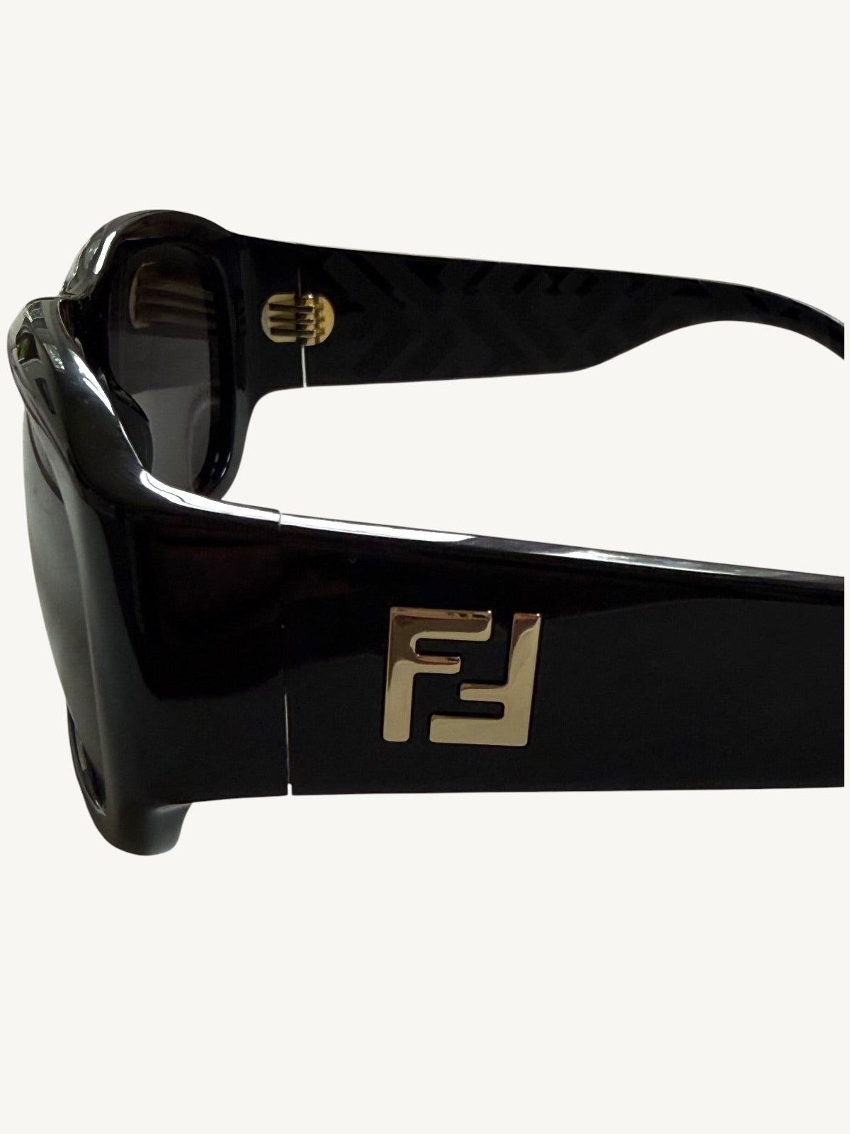Fendi FE40117I Rectangle Sunglasses — Black Acetate / Smoke Lenses — New