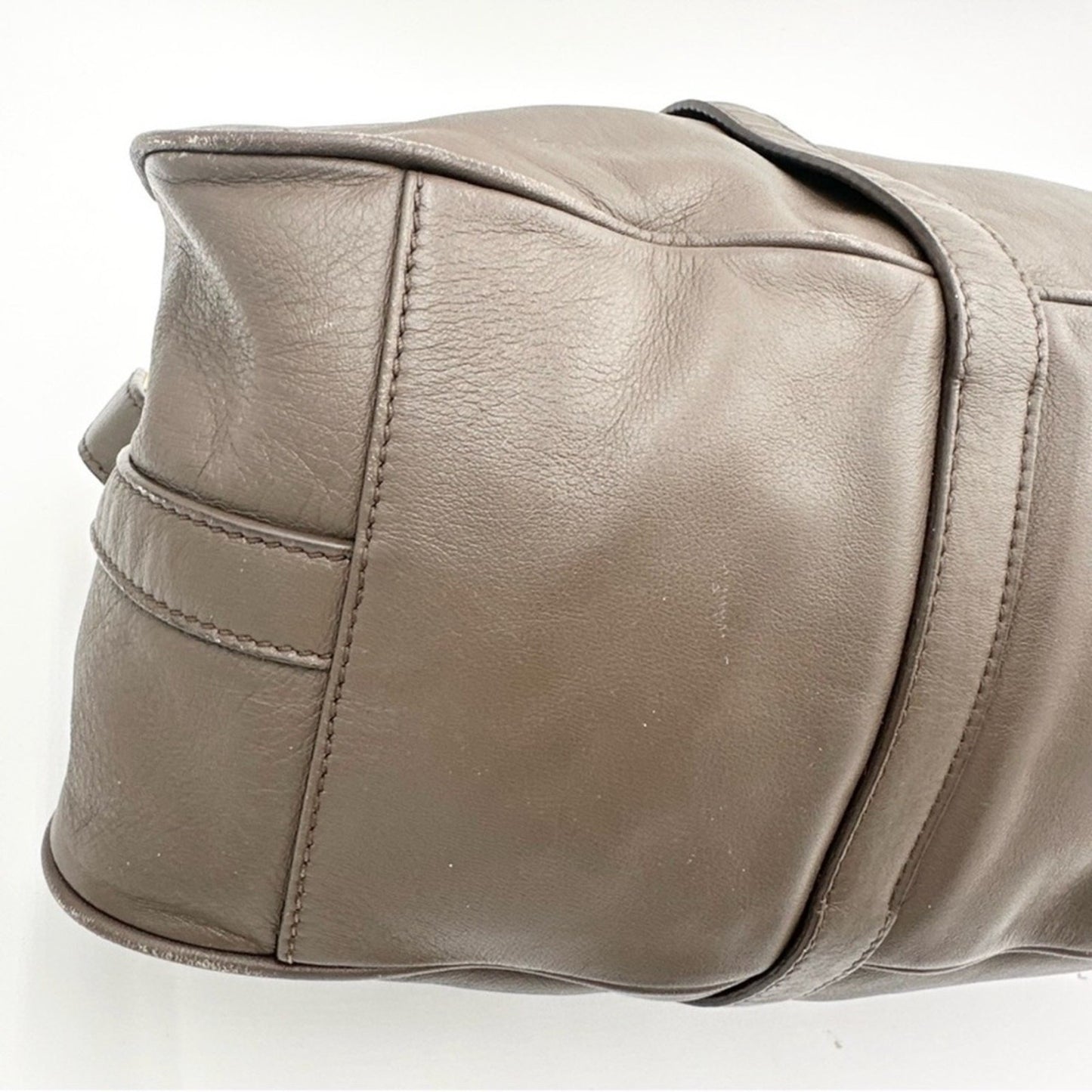 Prada Vitello Daino Leather Satchel in Elegant Taupe Gray –Timeless & Versatile