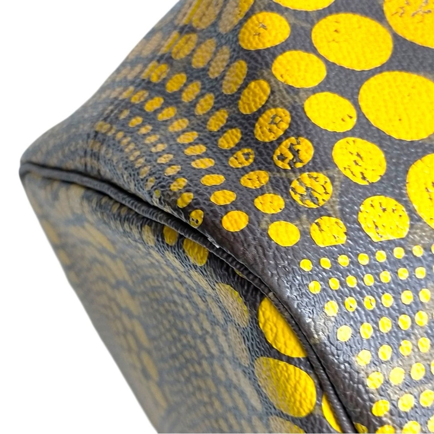 Louis Vuitton x Yayoi Kusama Limited Edition Yellow Waves Neverfull MM Tote