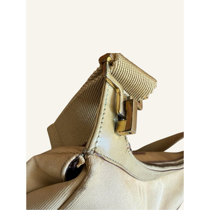 Gucci Sherry Line Beige Canvas Crossbody / Shoulder Hobo Bag Adjustable Strap