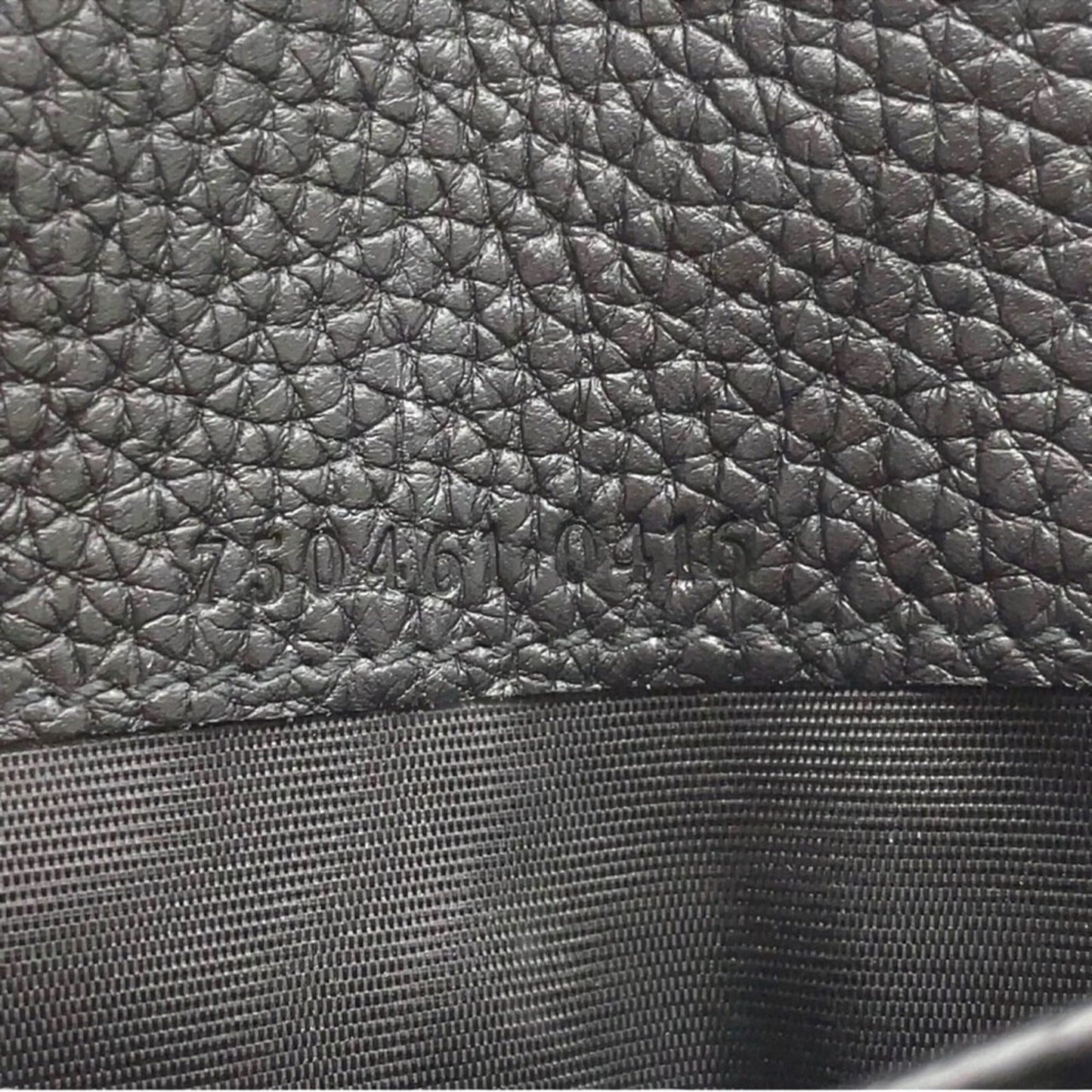 Like New Rare Gucci Python & Black Pebbled Leather Continental Wallet