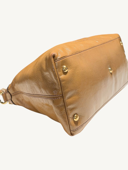 Gucci Soho camel tan satchel: Base corner detail 2
