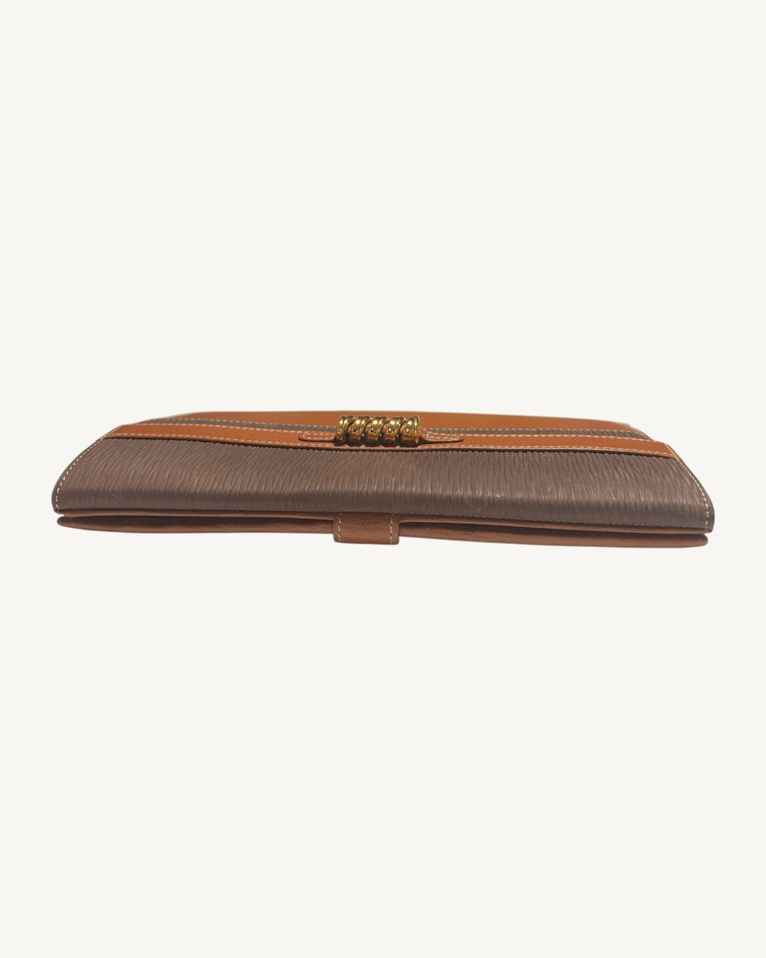 Brown leather flap edge profile