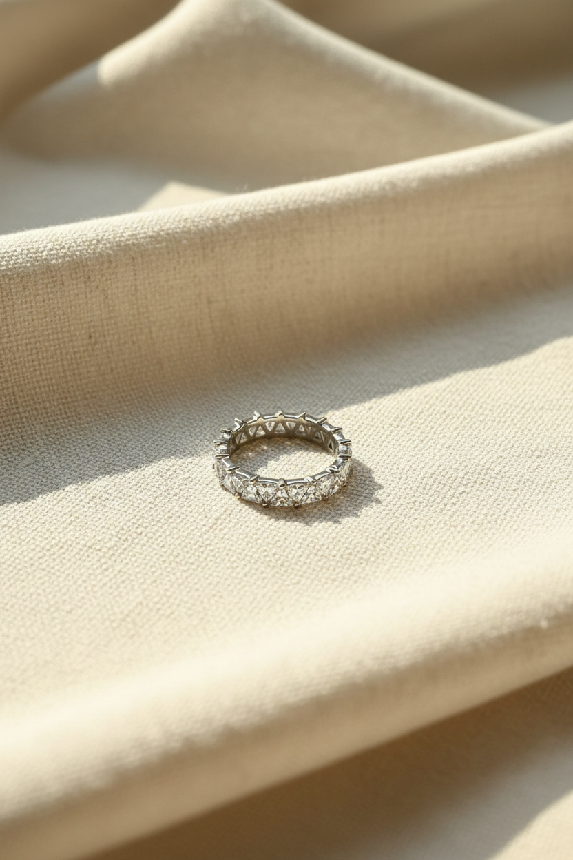 Silver Ring — Linen Portrait