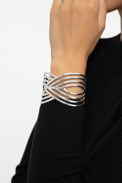 The Aile Silver — Wrist Lifestyle Shot